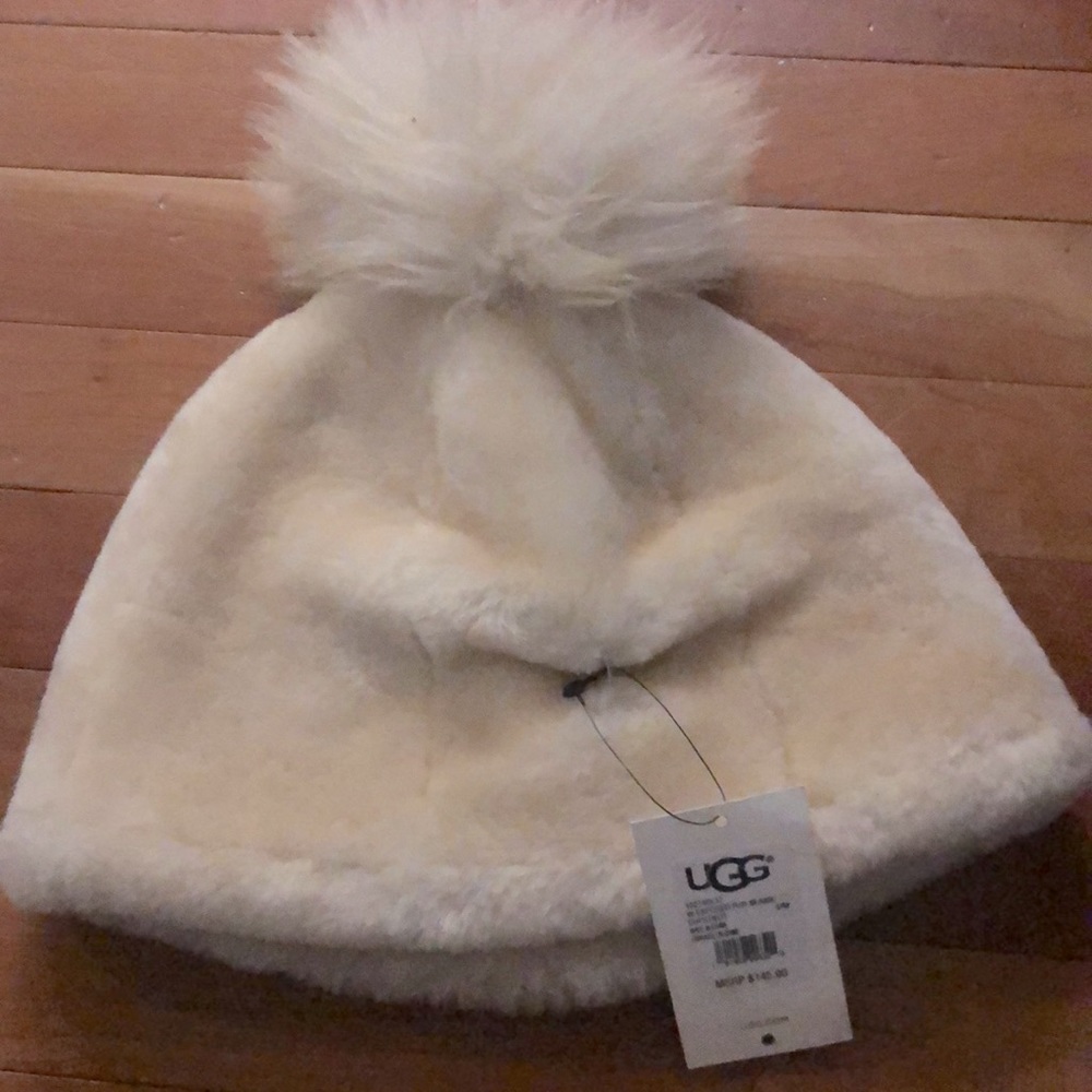 UGG fur beanie